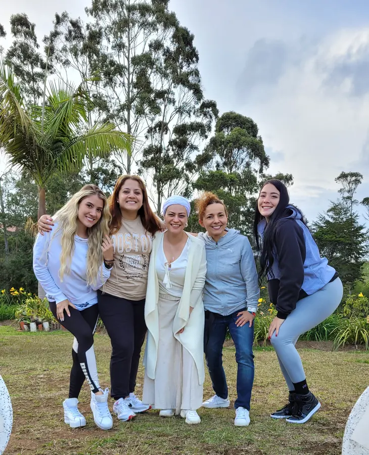 La comunidad de Marce Anahata en el primer Ritual de Fin de Año, 2023